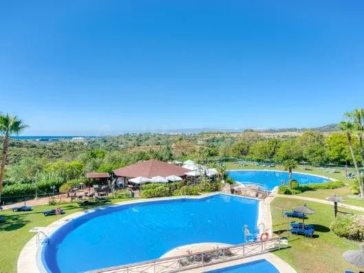 Exclusivo ático dúplex en Parque Botánico, Estepona - foto 3