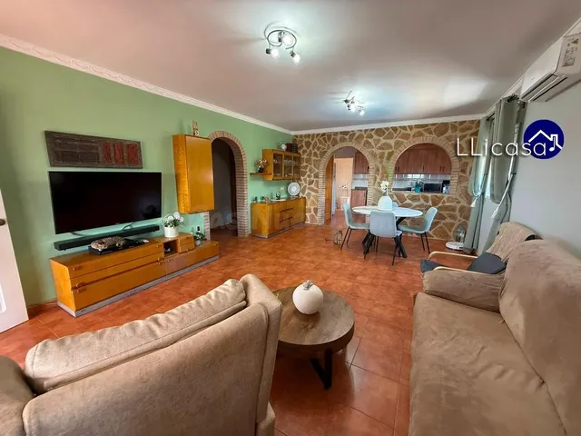 CHALET URBANO EN URBANIZACION EL PINAR - foto 5