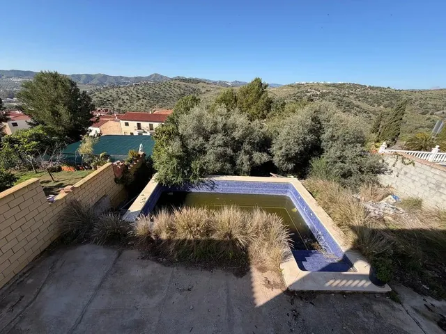 Venta de Chalet independiente en Alcaucín, Málaga. — 22