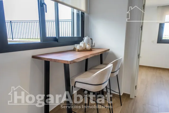 PRECIOSO ADOSADO A ESTRENAR CON PISCINA PRIVADA Y TERRAZA — 43