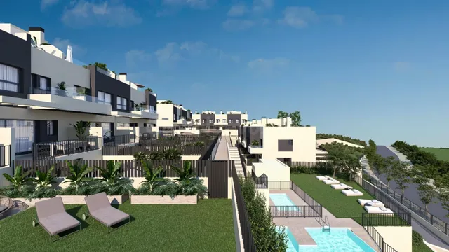 CHALET EN VENTA TORRE DEL MAR