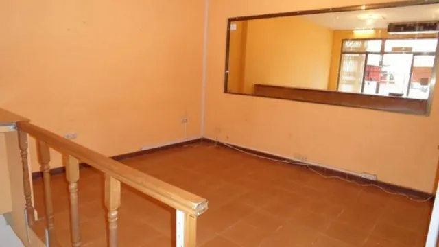 Local comercial 100m² en venta - Levante — 9