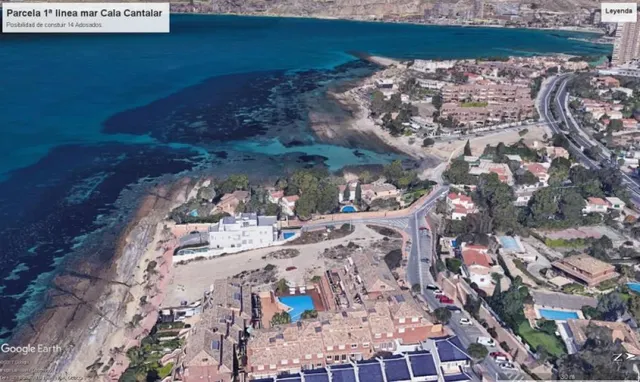 Espectacular parcela Urbana en primerisima linea del mar, zona Cala Cantalar — 3