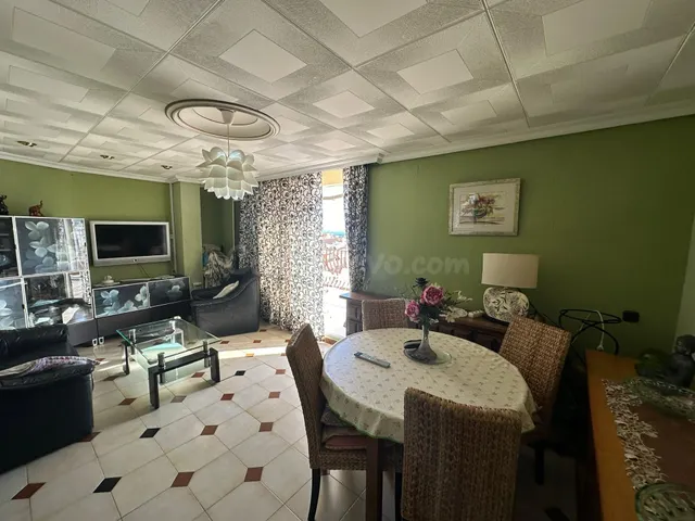 Ático en Venta en el Centro de Benidorm, con Amplia Terraza  - foto 5