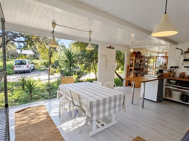 Casa independiente con piscina, porche y jardín en Castilblanco de los Arroyos — 18