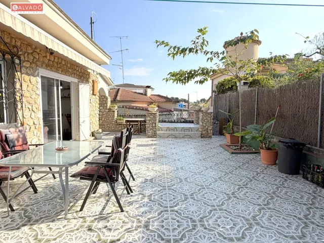 ¡casa independiente de una planta totalmente reformada a 750 m del paseo marítimo de Segur de Calafell! — 6