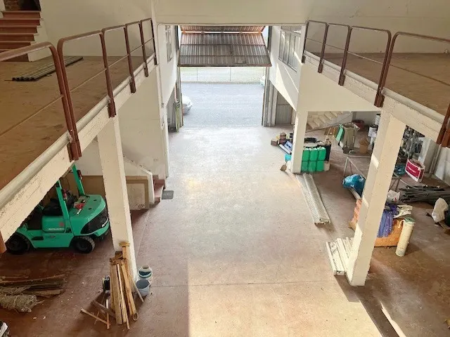 Nave industrial 3 habitaciones 731m² en venta - Bezana - foto 5