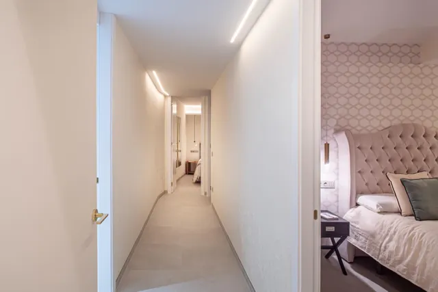 PISO TOTALMENTE REFORMADO EN LA MEJOR ZONA DE MÁLAGA — 18