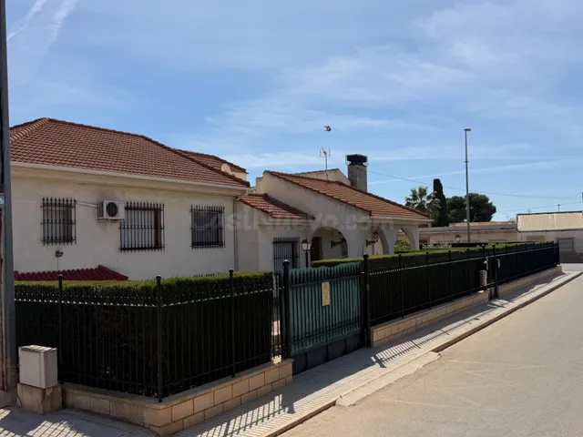 CHALET CON PARCELA INDEPENDIENTE EN LA PUEBLA - foto 3