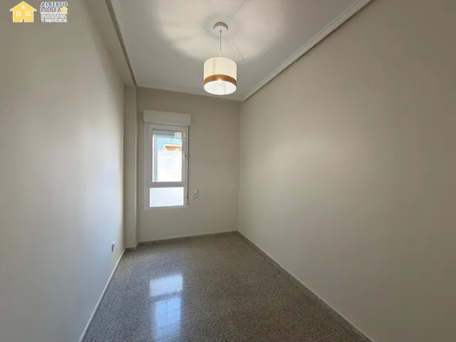 Piso en alquiler para 11 meses reformado, NO larga duración — 22