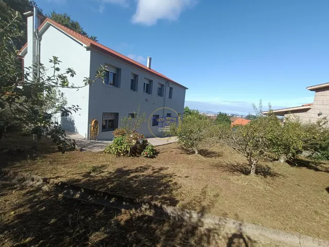 Casa en Cabral de 5 dormitorios con amplia parcela de unos 5.000 m2 — 24