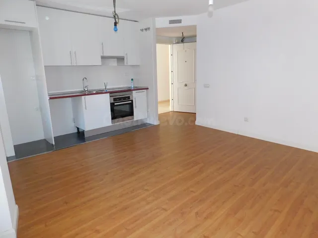 Piso en planta baja de 1 Dormitorio con Garaje y Trastero - foto 5