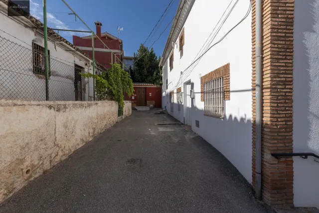 PISO EN MONACHIL DE 3 DORMITORIOS — 33