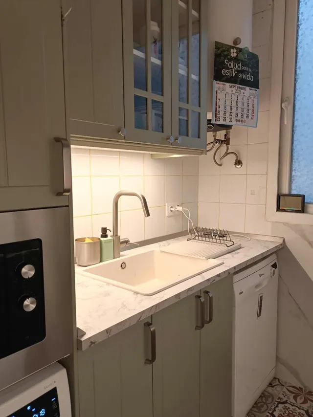 Piso reformado de 3 habitaciones y 78 m2 – segunda planta sin ascensor — 2