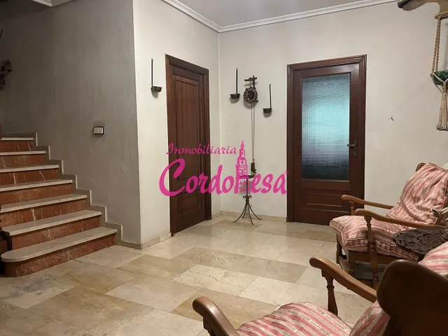 MAGNIFICA CASA EN ZONA SAN PEDRO CON 2 GARAJES, PLAZAS DE MOTOS Y PISCINA!!!! — 3