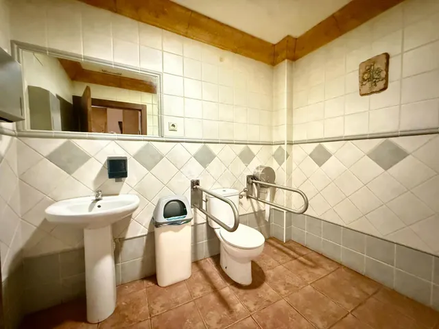 Bar- cafeteria en funcionamiento-Monforte del Cid — 23