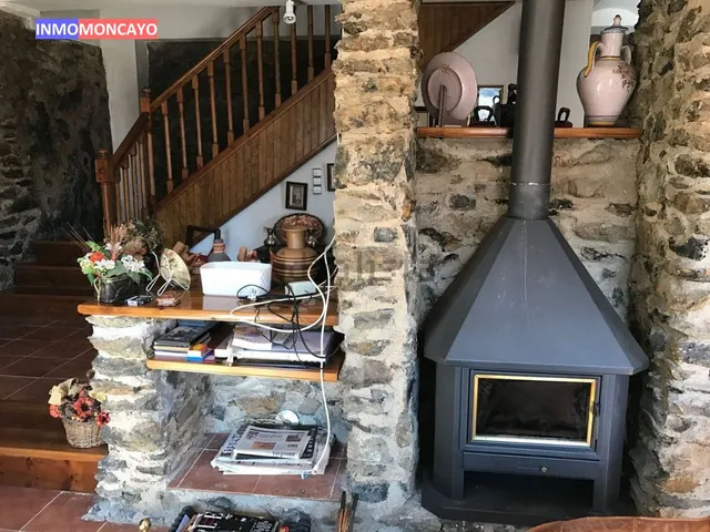 IMPRESIONANTE CHALET A LA VENTA EN TALAMANTES — 26