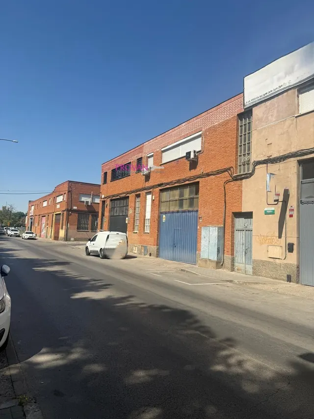 NAVE INDUSTRIAL DE 602 M2  EN TORREJON DE ARDOZ — 4