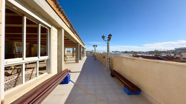 Ático 2 habitaciones 195m² en venta - Centro — 40