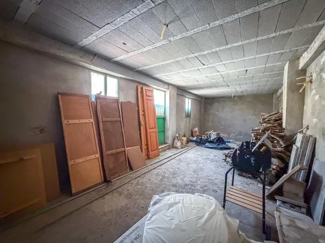 Casa independiente en la entrada de Pinos Genil. (A 10 minutos de Granada) — 27