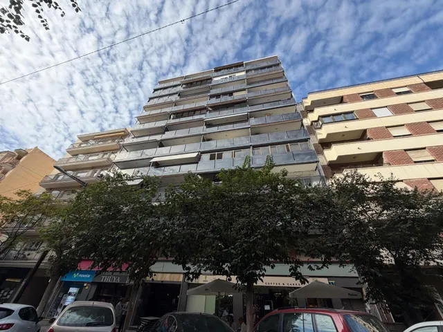 Amplia vivienda de 4 dormitorios en el centro de San Juan de Alicante — 18