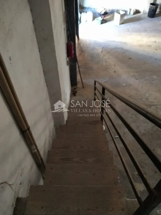 VENTA DE NAVE EN TORRELLANO — 15