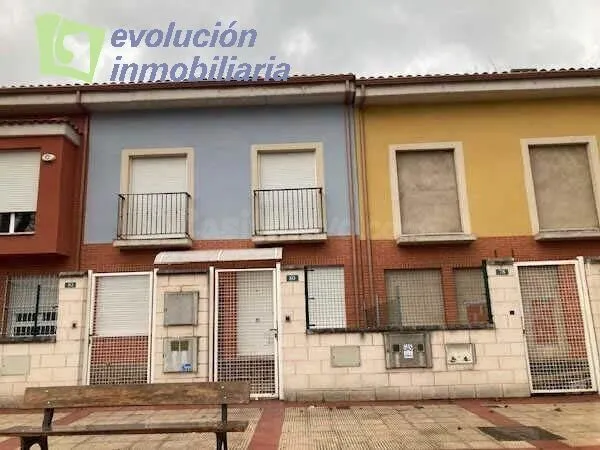 PROMOCION DE 19 VIVIENDAS ADOSADAS EN BRIVIESCA BURGOS - foto 2
