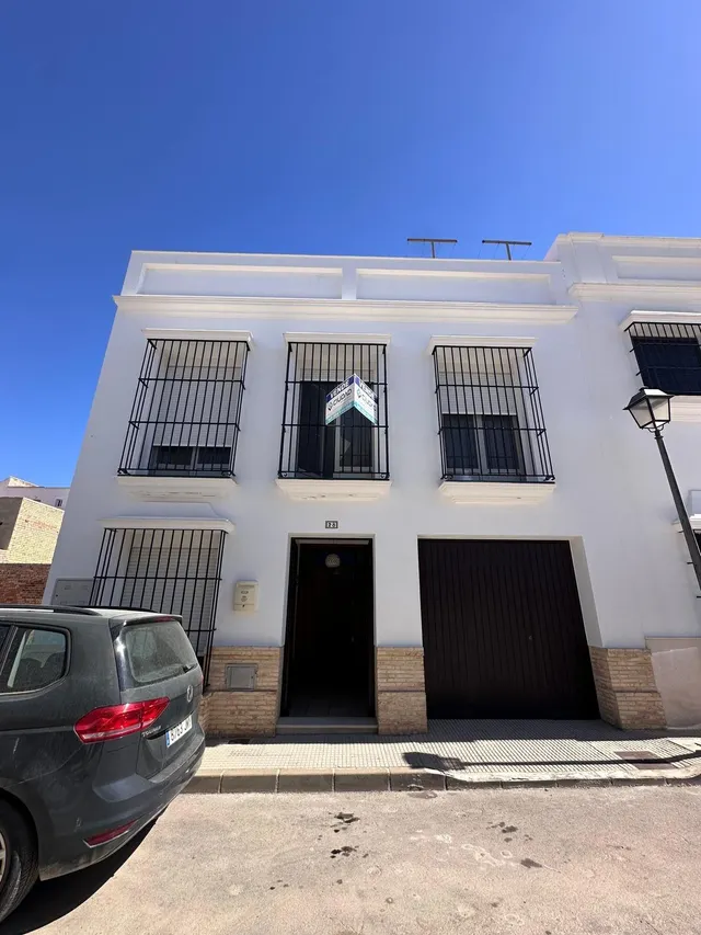 CASA EN LA PUEBLA DE CAZALLA — 41