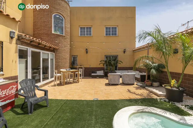 Espectacular casa con piscina a 15 minutos de la playa — 10