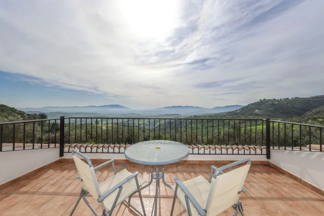 Chalet 3 habitaciones 239m² en venta - South of spain — 25