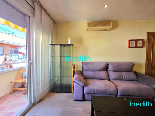 Bonito piso ático dúplex en centro cubelles con terraza - foto 4