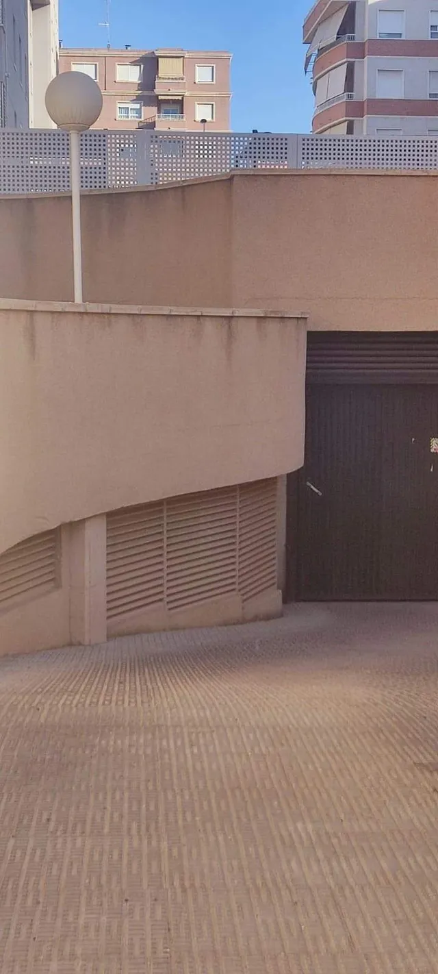 PLAZA DE PARKING EN ZONA NUEVA DEALTABIX EN ELCHE — 10