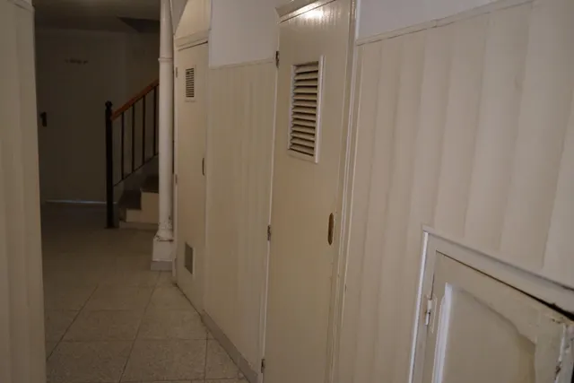 Piso en pleno centro de Requena, listo para entrar a vivir — 23
