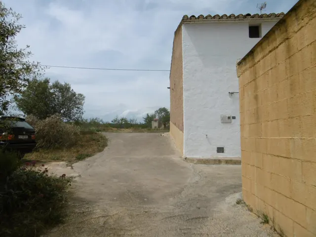 MASIA RÚSTICA PARA ENTRAR A VIVIR CERCA DE VALL D'ALBA — 43