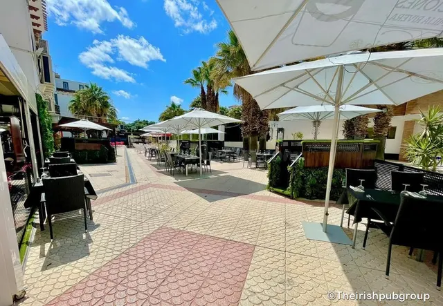 Piso 100m² en venta - Villamartin — 2