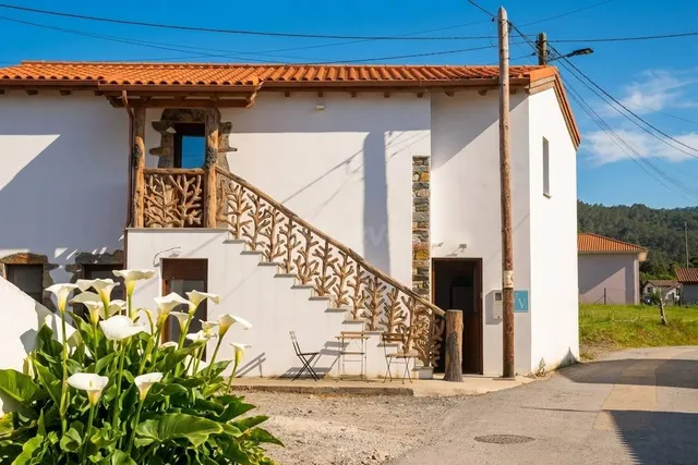 CASA frente a la Playa del Silencio | Una ubicación irrepeti