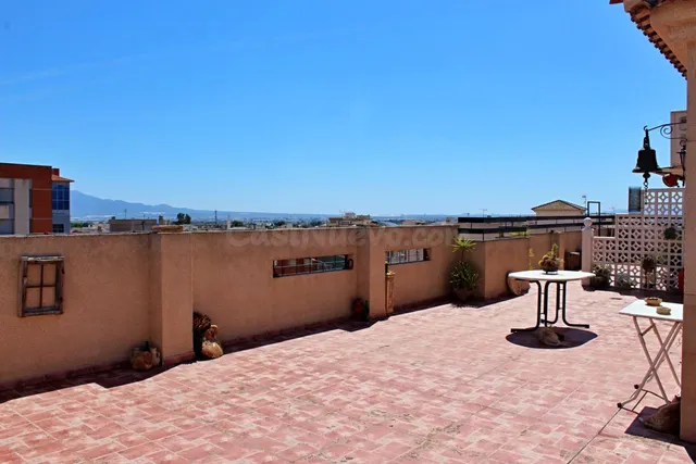ATICO CON TERRAZA DE 113 M2 - foto 4