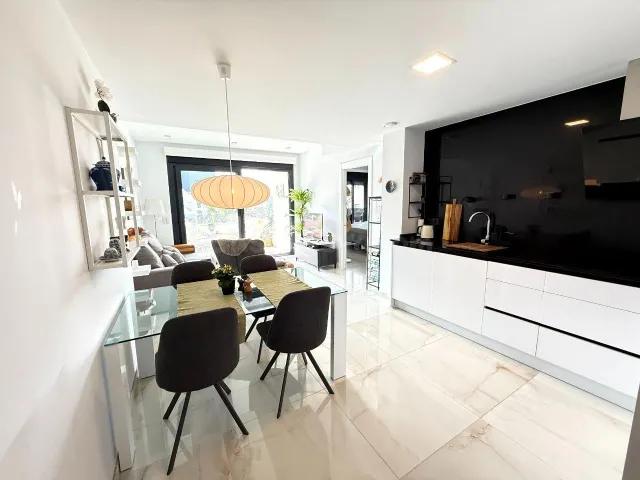 APARTAMENTO MODERNO Y ELEGANTE · Balcón orientado al sur | O - foto 5