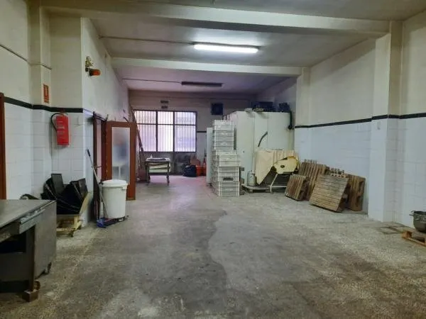 Local comercial panaderia — 14