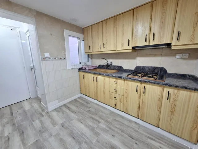 Estupendo loft en alquiler en el casco antiguo de Petrer, ideal para una sola persona. — 10