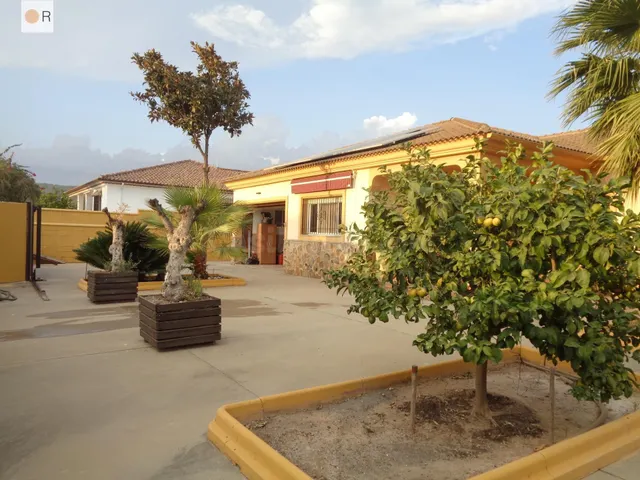 ¡Oportunidad Única! Chalet con Piscina en El Nuevo Higuerón, - foto 4