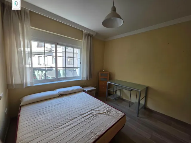 Gran piso de 3 dormitorios y 2 baños en la mejor ubicación — 20