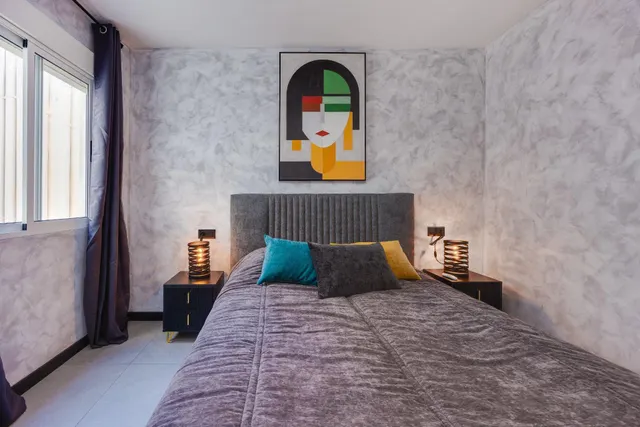 Apartamento 1 habitación 52m² en venta - Estacion de autobuses — 15