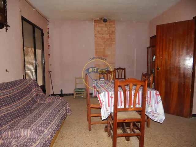 OPORTUNIDAD AMPLIA VIVIENDA A LA VENTA EN COCENTAINA (ALICANTE) — 38