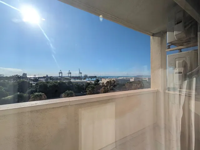 PISO EN VENTA CALLE BRASIL ( VISTAS AL MAR) — 24