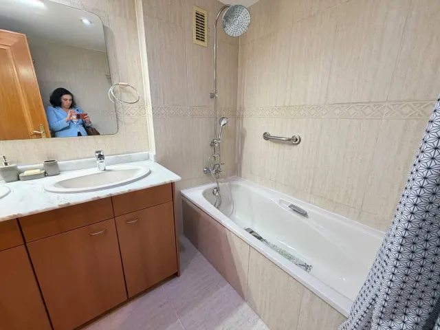 EXCLUSIVA VIVIENDA DE 135 m2 CON 3 habitaciones, GARAJE INCLUIDO Y ZONAS AJARDINADAS EN PENYA-ROJA – AVENIDA DE FRANCIA — 17