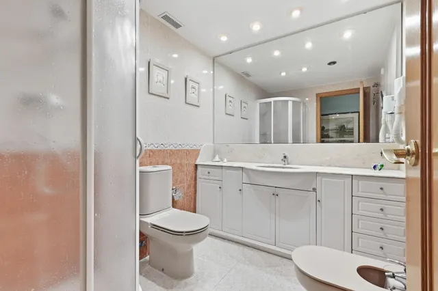 Magnifico piso en residencial junto al Roig Arena — 16