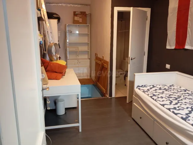 Se vende local comercial cerca de la playa Los Cristianos - foto 5