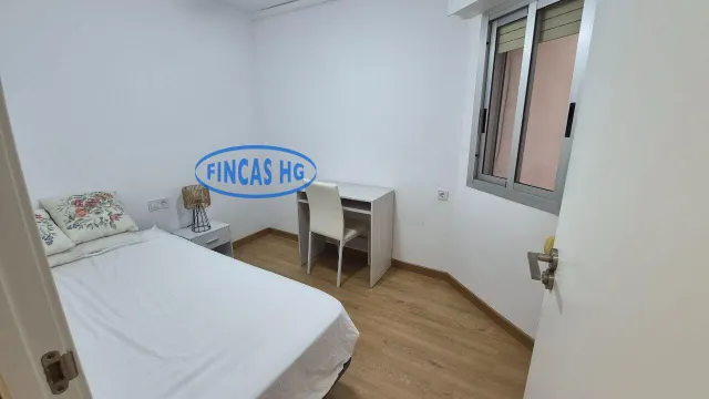 Gran piso con patio exclusivo en San Blas – Zona Pintor Gisbert — 15