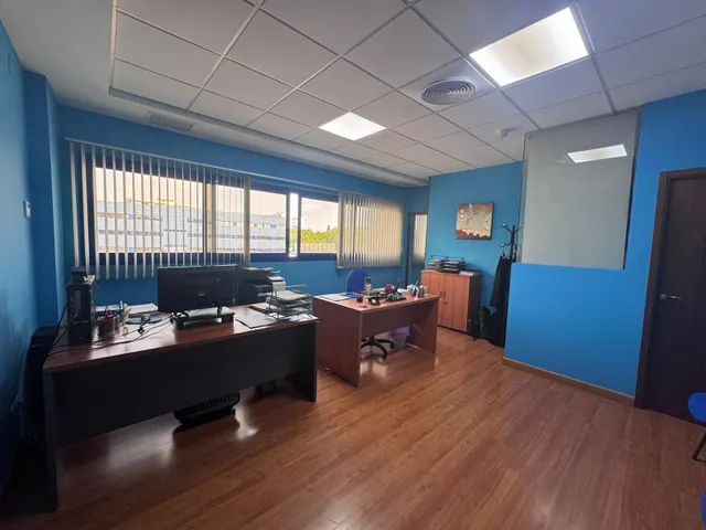 Oficina en venta en Zona Oeste - foto 5